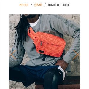 Point3 Road Trip Mini Orange Fanny Pack